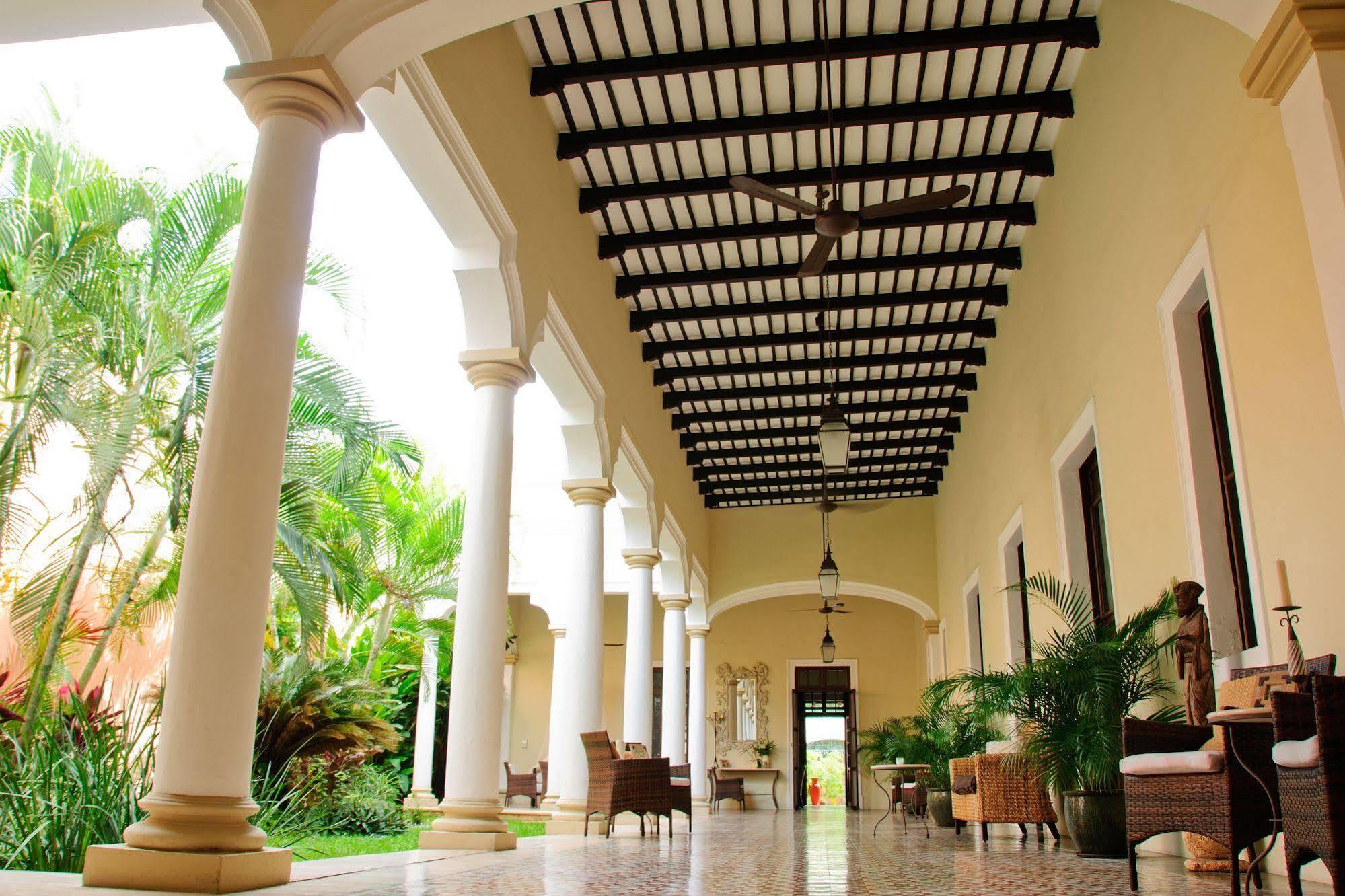 Decu Downtown Hotel Merida Ngoại thất bức ảnh