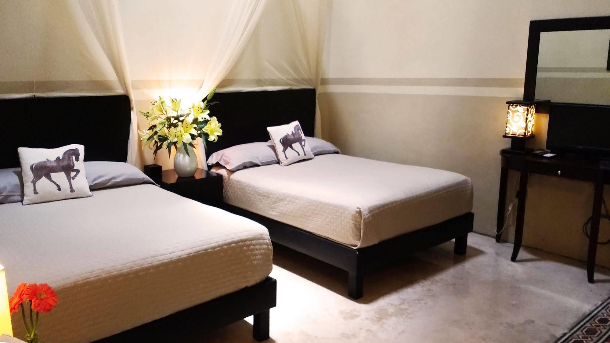 Decu Downtown Hotel Merida Ngoại thất bức ảnh
